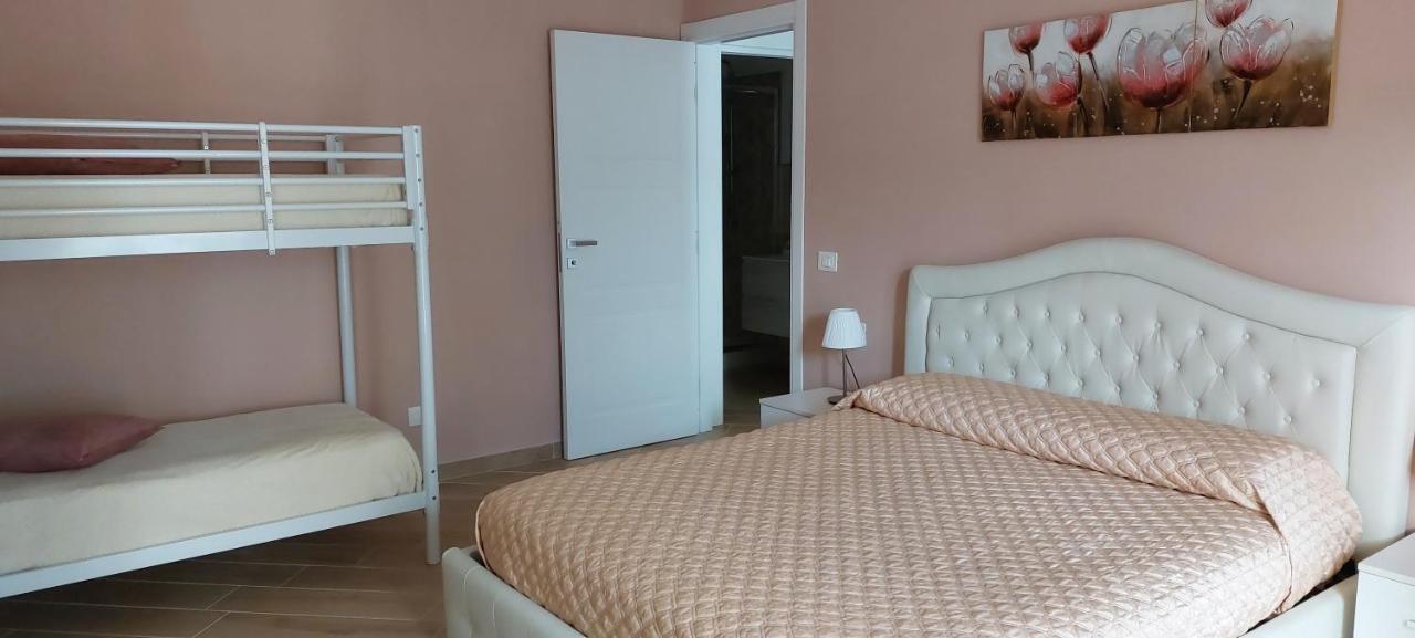 Casa Vacanze Francesca e Rooms Santa Maria di Castellabate Exterior foto