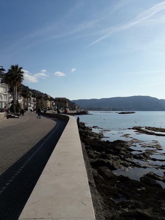 Casa Vacanze Francesca e Rooms Santa Maria di Castellabate Exterior foto